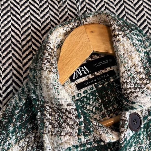 Zara Green and White Cozy Knit Cardigan - Picture 4 of 7